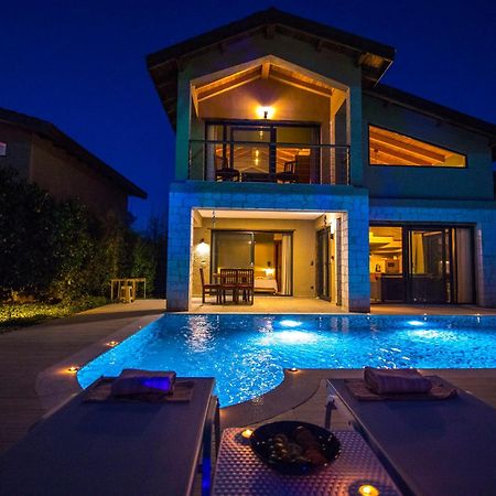Volans Suites Villas Φετιγιέ Δωμάτιο φωτογραφία